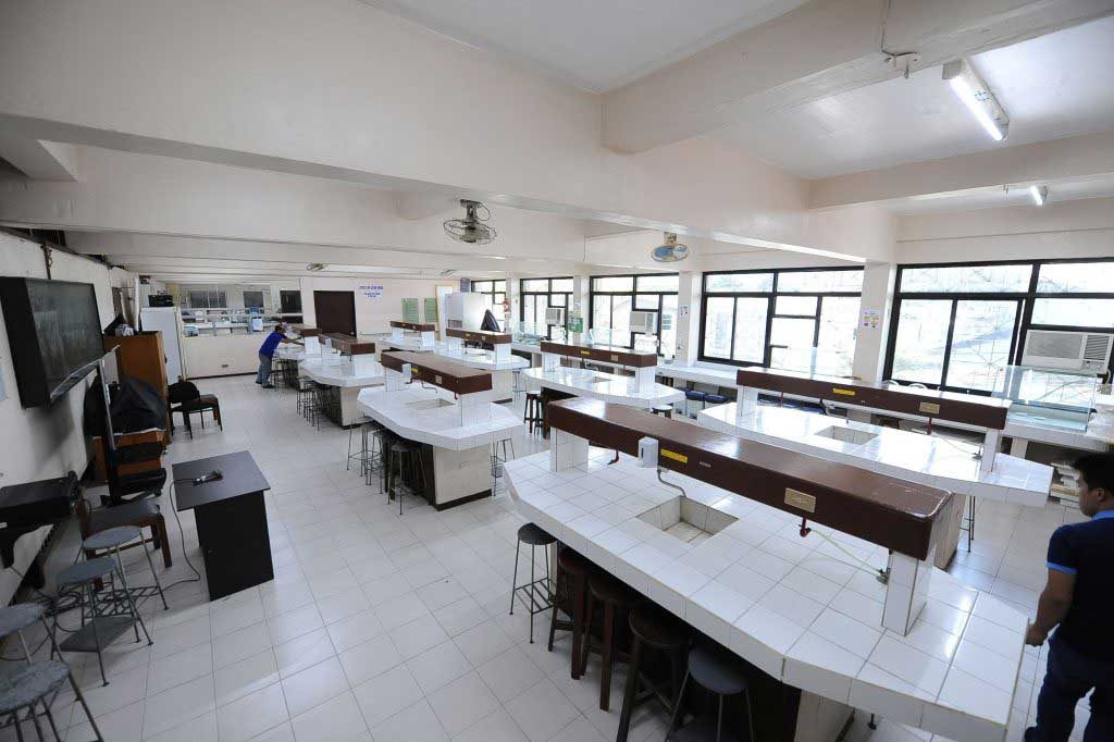 Laboratory in Davao Medical School Foundation 
